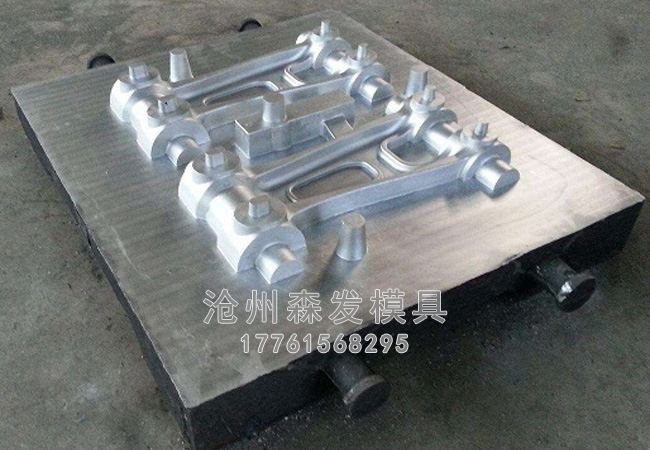 機(jī)床配件模具