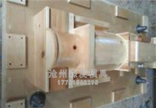 曲軸模具